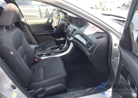 2015 Honda Accord Sport z USA, uszkodzony, nr VIN 1HGCR2F56FA030884